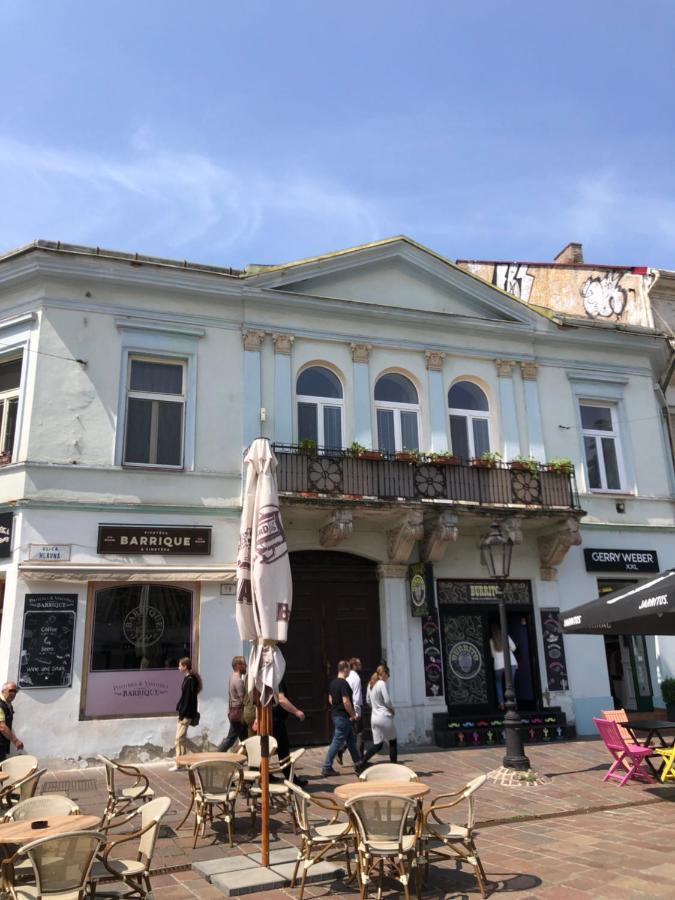Elegant Apartment In Kosice Ngoại thất bức ảnh